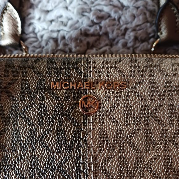 NWT Michael Kors The Marilyn Satchel Metallic Gold Satchel - Picture 3 of 8